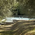Casa Del Pino ベッド・アンド・ブレックファスト ボルゴ・ア・ブッジャーノ