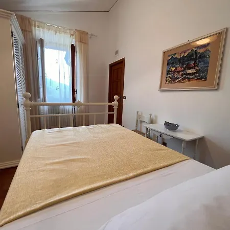 Casa Del Pino Borgo a Buggiano