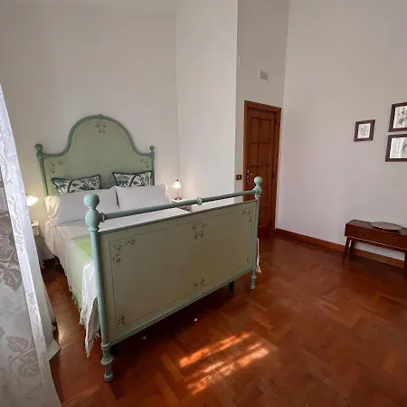 Casa Del Pino Bed & Breakfast